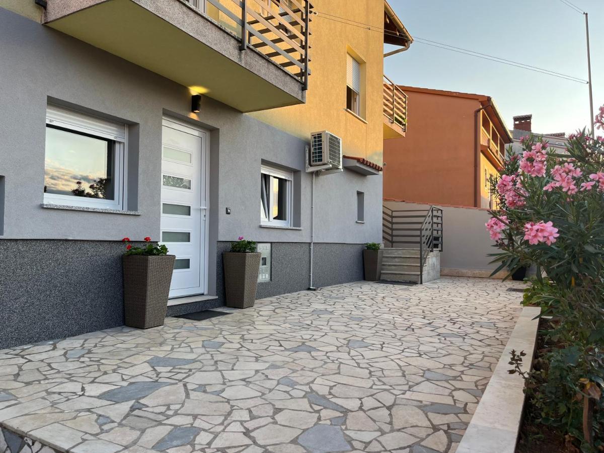 A & N With Free Private Parking Apartment